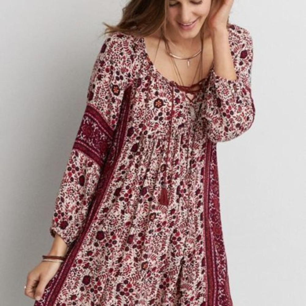 NWT 🆕 American Eagle Floral Boho Pheasant Dress
